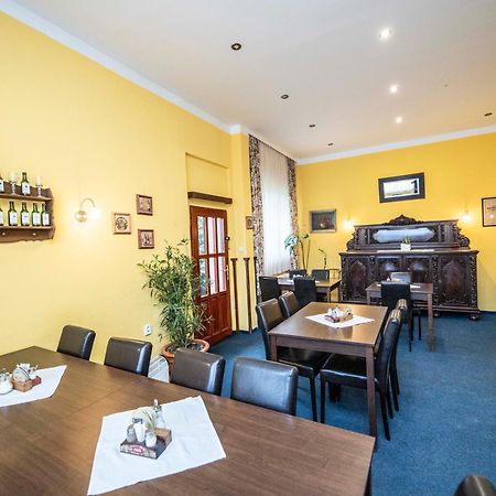 Hotel Grand Řevnice Eksteriør billede